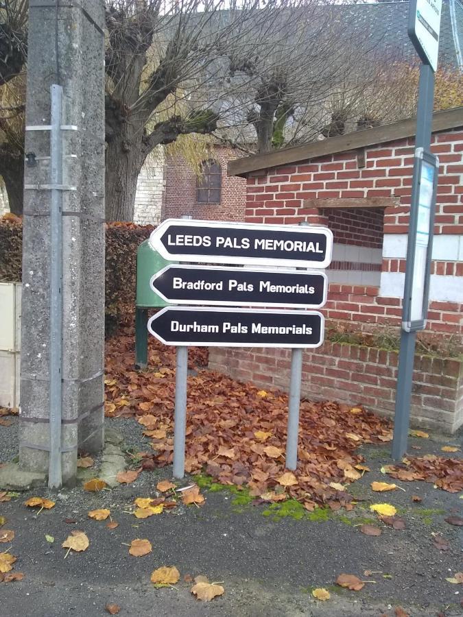 Bus-les-ArtoisLa Grange Aux Tommies - Pays Du Coquelicot别墅 外观 照片